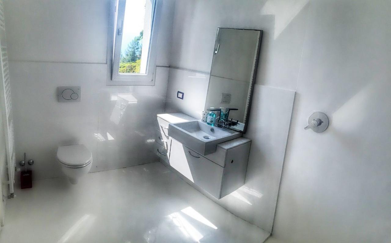 Villa Violetta Luino Eksteriør bilde